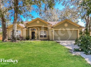 3706 Treeline Dr, Valrico, FL 33596