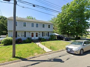 65 Corinthian Ave, Stratford, CT 06615