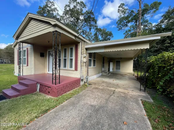 116 W Bertheaud Ave, Opelousas, LA 70570