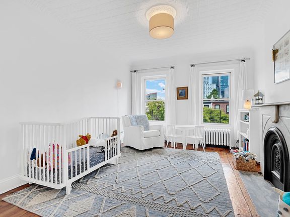 5th image of 33 Sterling Pl #2
