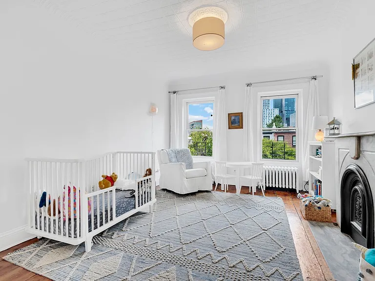 33 Sterling Pl #2 — Photo 5