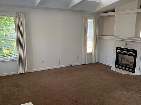3rd image of 24039 223rd Lane SE #105