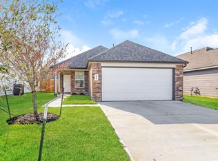 2868 Briggs Dr, Conroe, TX 77301