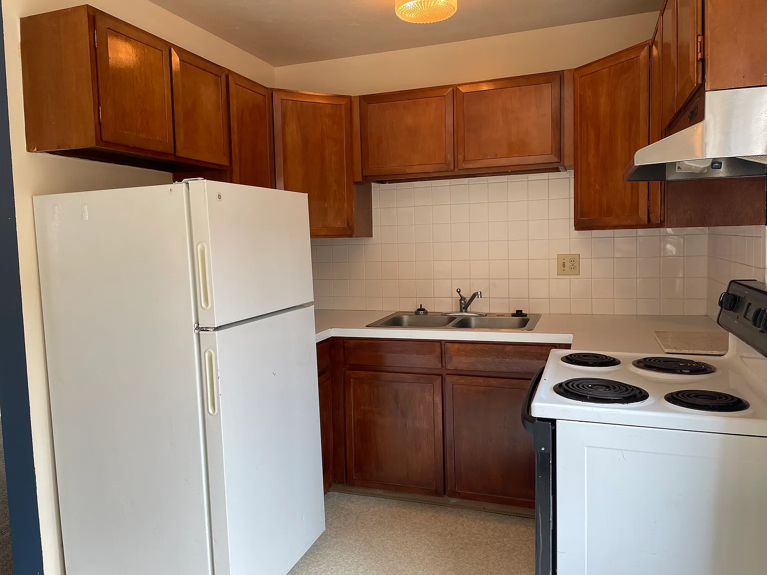 1 bed, 600 sqft, $995 — Photo 4