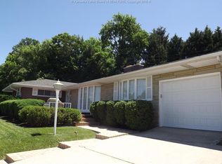 800 Litz Dr, Charleston, WV 25311