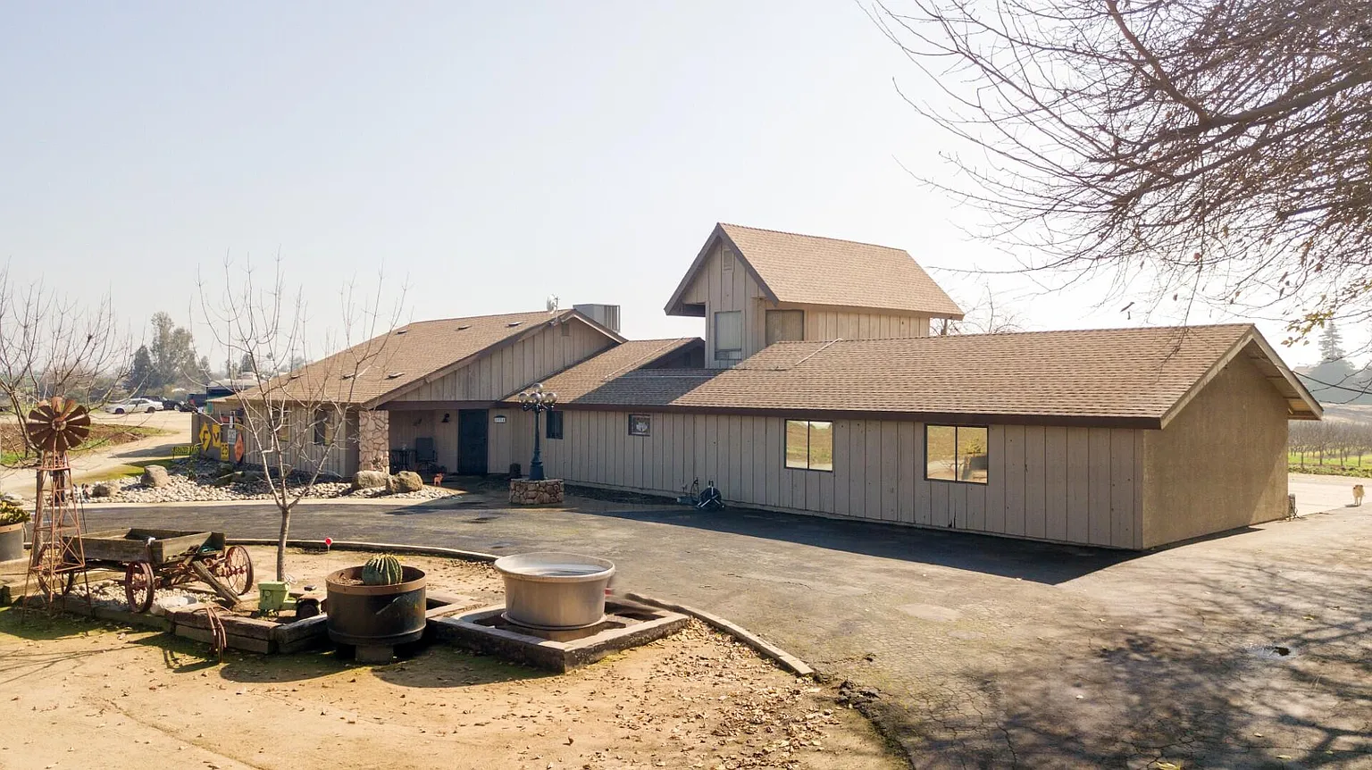 8924 Road 244 photo 1