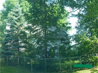 696 Silver Springs Ln, Manchester Center, VT 05255