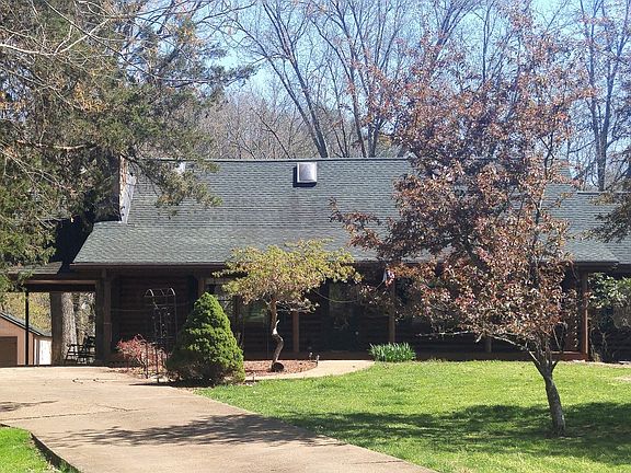 3rd image of 26028 Cornelius Dr