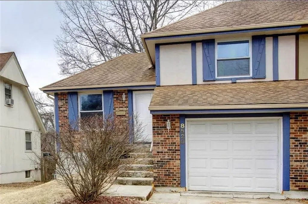 3 bed, 1166 sqft, $2,500 — Photo 1