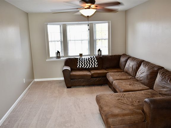 4th image of 107 Jennings Ct