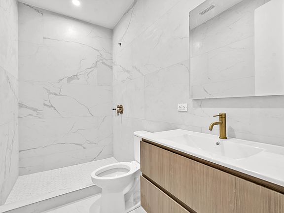 5th image of 36-04 Astoria Blvd S #4R