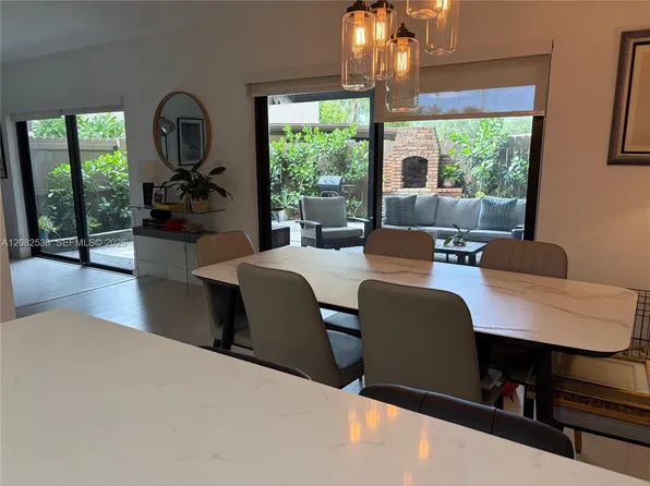 9216 SW 136th Street Cir, Miami, FL 33176
