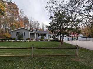 1561 Overhead Rd, Derby, NY 14047