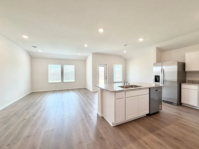 1116 Riverbrook Ln — Photo 18