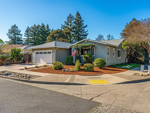2nd image of 4423 Dove Court