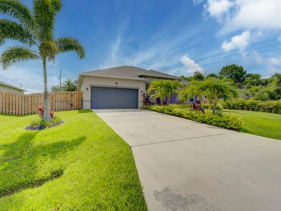 5th image of 4617 SW Keats Street