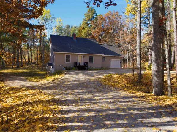 7 Patriots Way, Ossipee, NH 03814