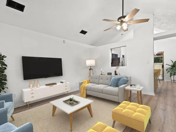 101 Ellemoor Ln, Lexington, KY 40515