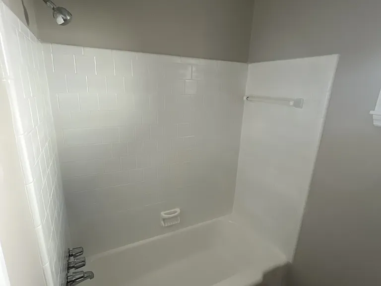 5 E Fairmont Ave #A — Photo 6