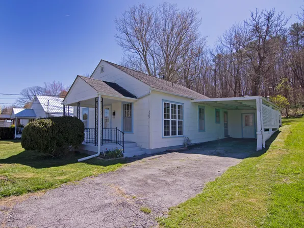 325 Frazier St, Lewisburg, WV 24901