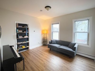 150 Maverick St APT 2, Chelsea, MA, 02150