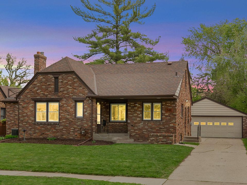 1st image of 548 Cretin Ave S