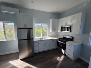 23926 Haynes St, West Hills, CA 91307