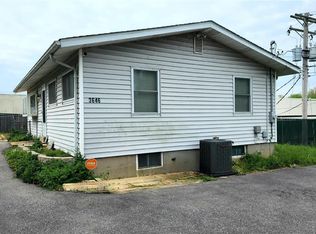 3646 Green Park Rd, Saint Louis, MO 63125