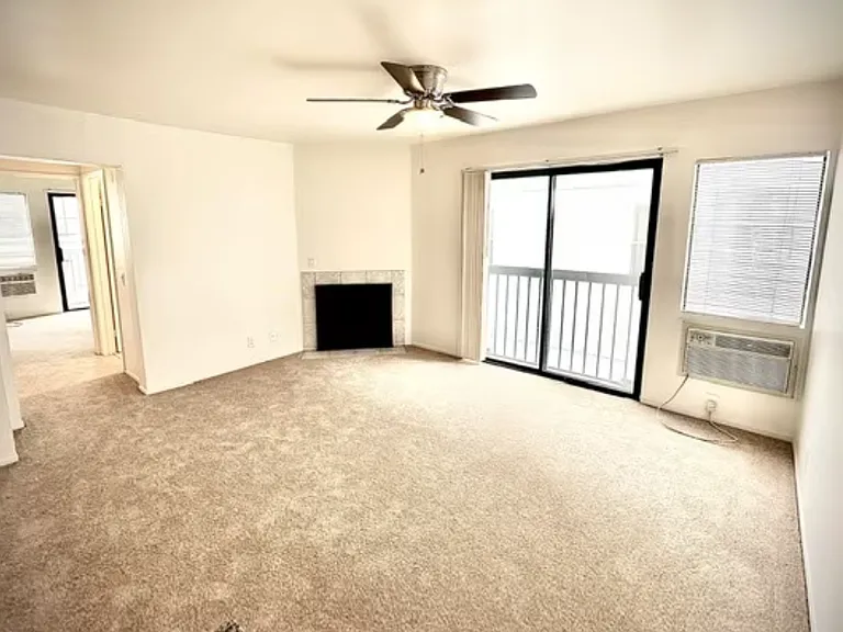 Wilcox Apartments — Photo 7