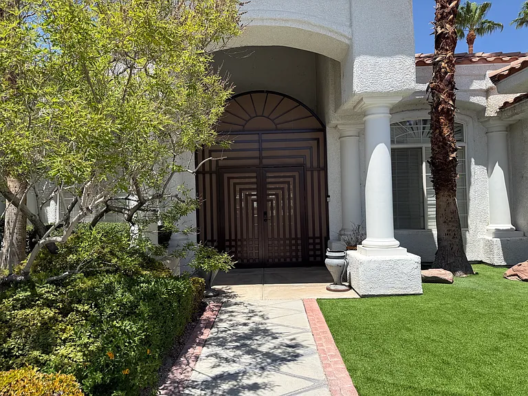 8120 Sapphire Bay Cir — Photo 39