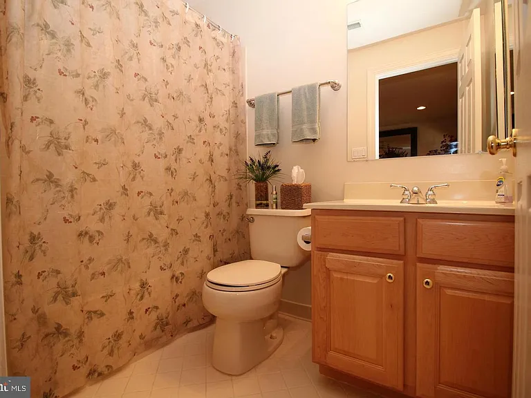 4553 Fair Valley Dr — Photo 23