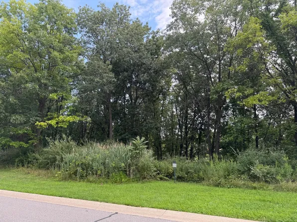 716 Ketill Trl, Crown Point, IN 46307