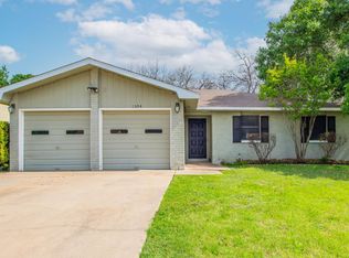 1304 E Mesa Park Dr, Round Rock, TX 78664