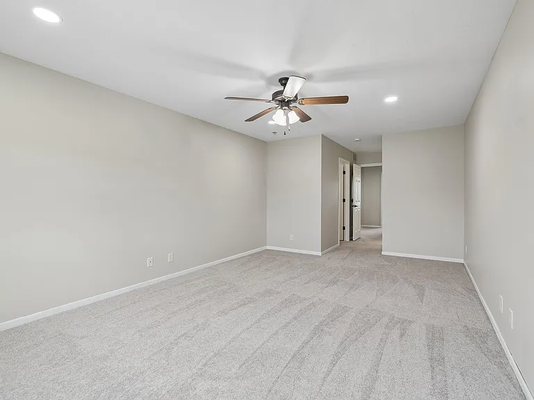 5638 Shailee Ct — Photo 25