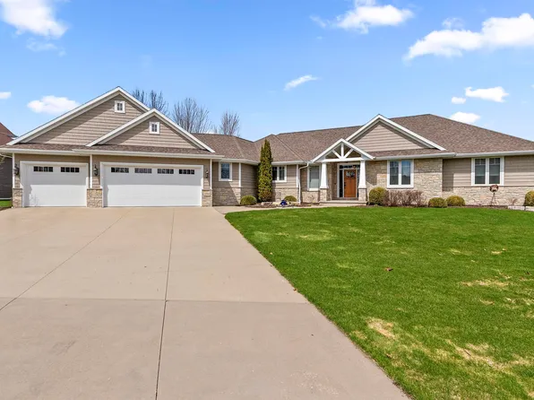 1294 S Sedona Cir, Oneida, WI 54155