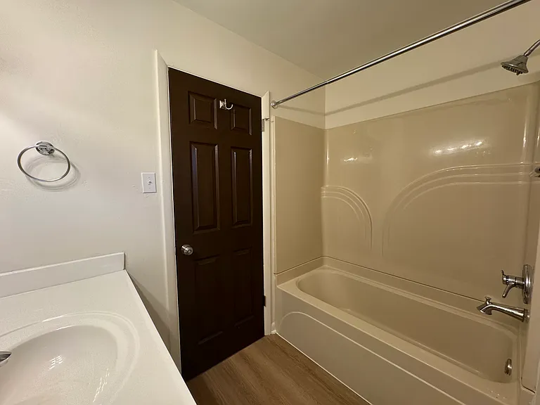 316 Brookpark Dr — Photo 11