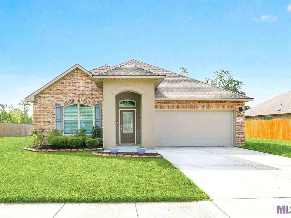 1st image of 39437 Legacy Lake Dr