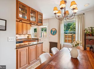 4830 28th St S, Arlington, VA 22206