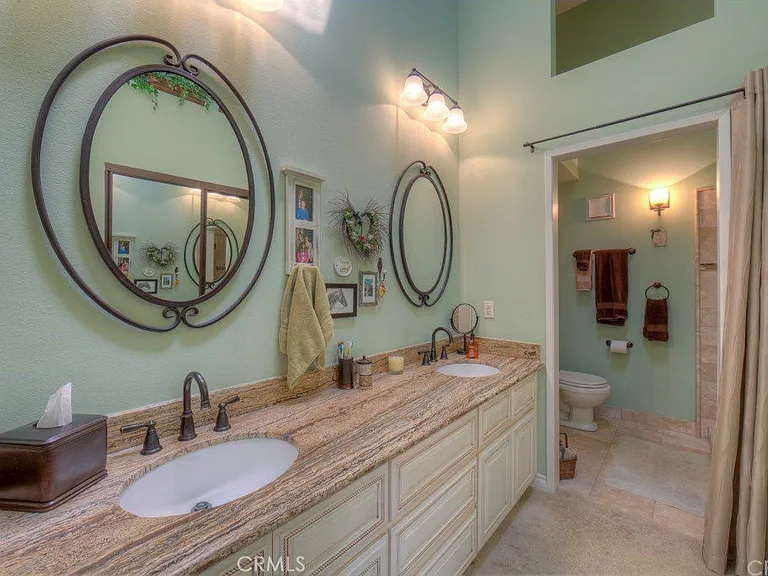 5568 Orange Ave — Photo 18