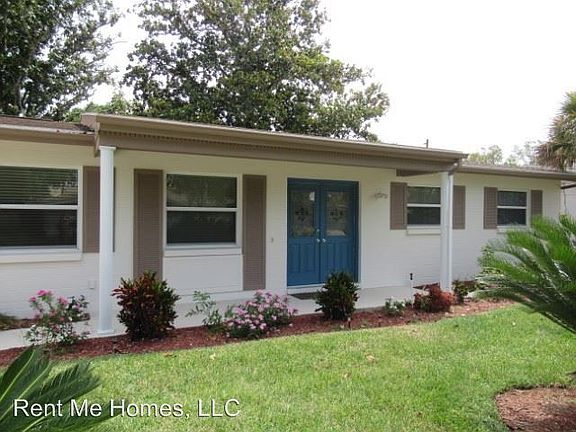 3rd image of 913 Woodmere Cir