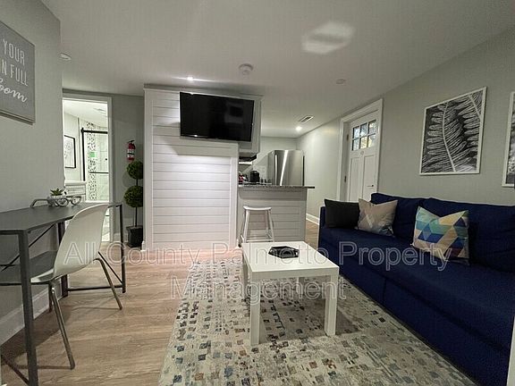 4th image of 2647 Bonds Ave APT G