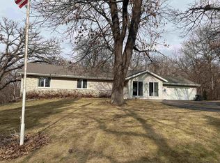 6834 West Thornapple Drive, Janesville, WI 53548