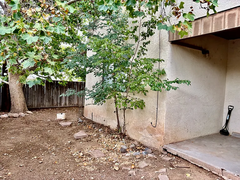 1305 Chelwood NE - D — Photo 22