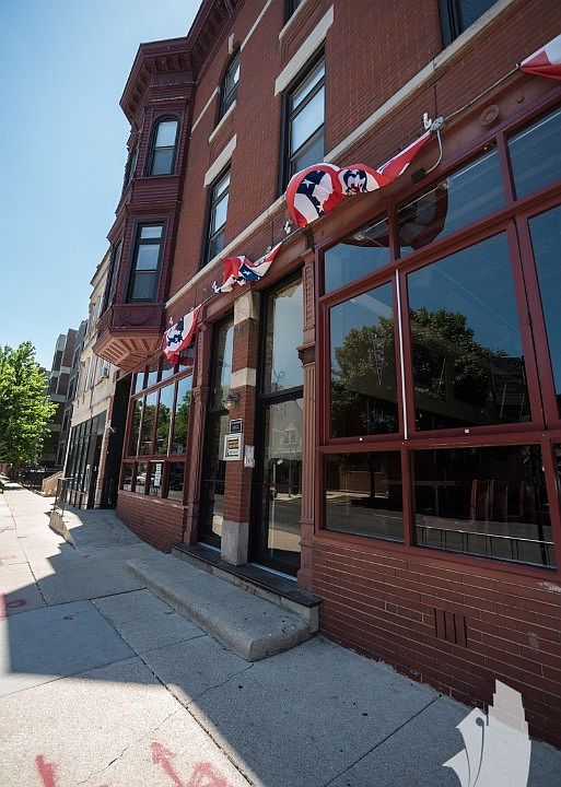 1st image of 3358 N Sheffield Ave #33562
