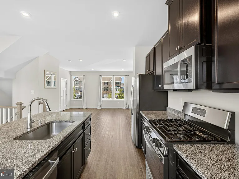 118 Fletcher Cir — Photo 11