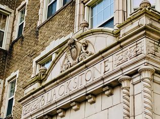709 E Juneau Ave, Milwaukee, WI 53202