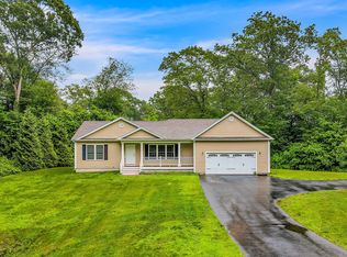 72 Mill Pond Cir, Groton, CT 06340