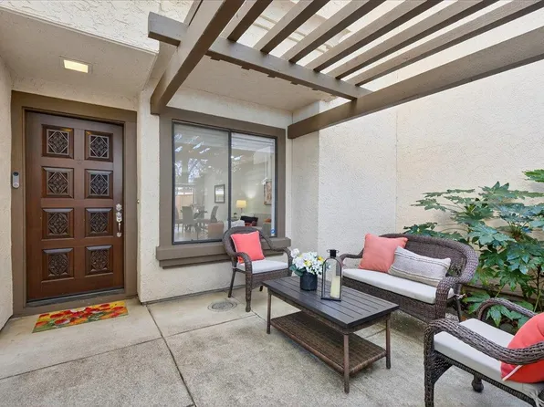 582 Pimlico Ct, Walnut Creek, CA 94597