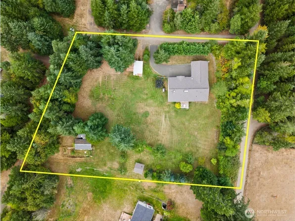 1303 E Alta Drive, Belfair, WA 98528