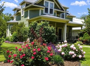 517 S Jefferson St, Saint James, MO 65559